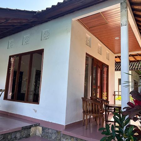Villa Joglo Tepi Sungai Сідемен Екстер'єр фото