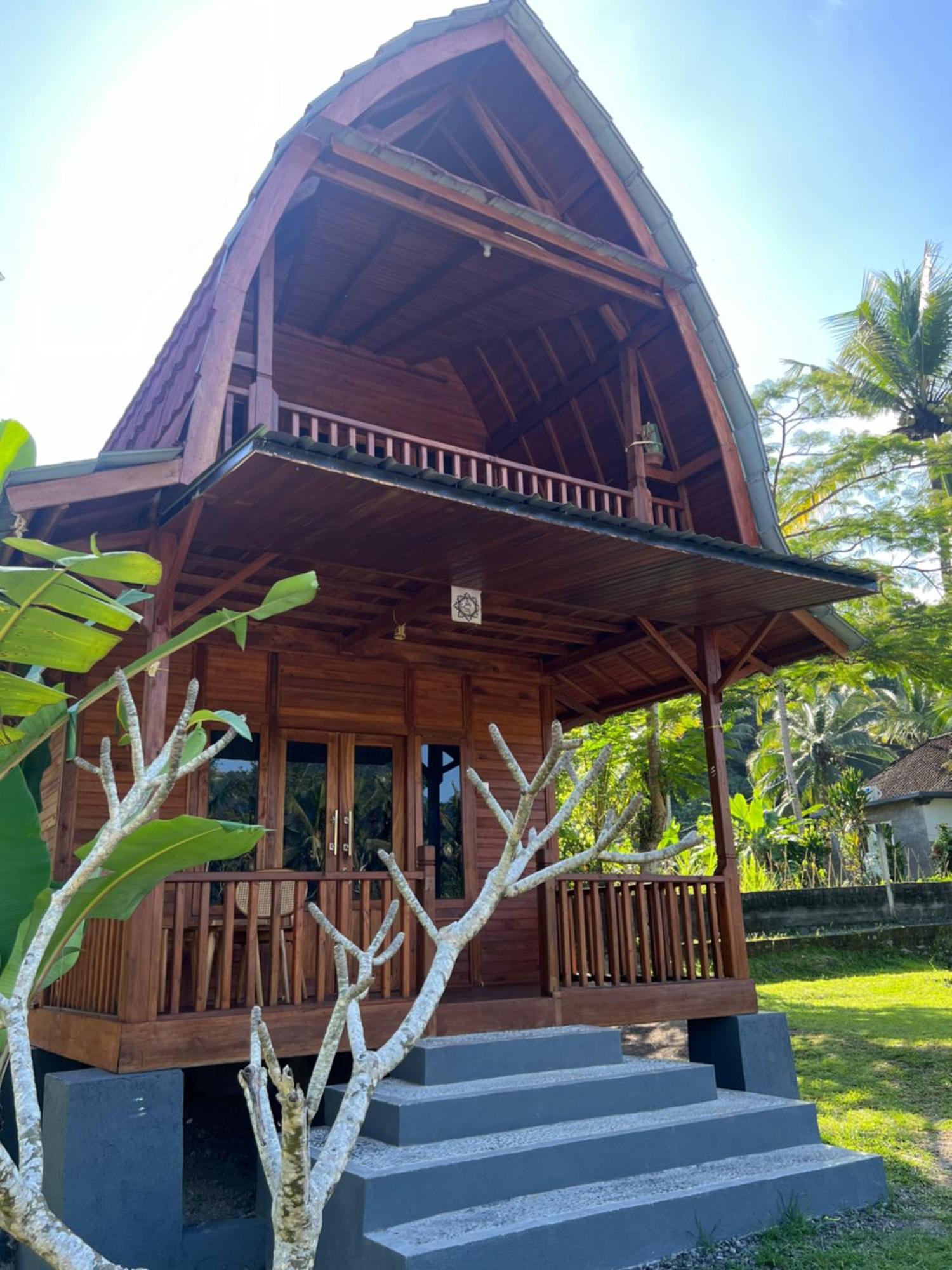 Villa Joglo Tepi Sungai Сідемен Екстер'єр фото