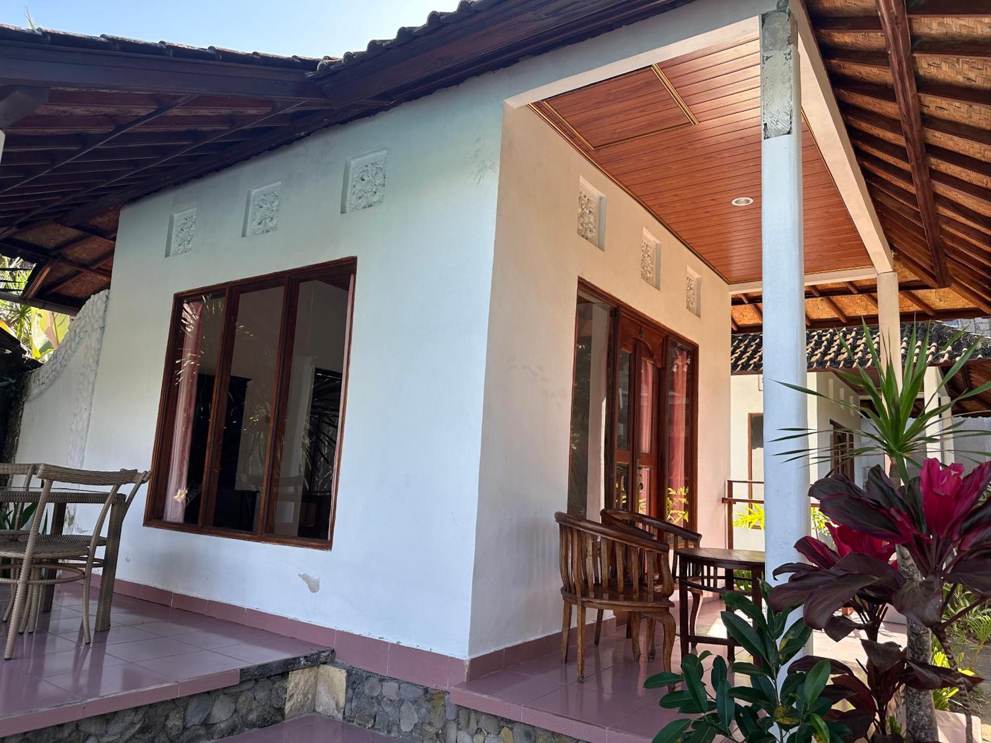 Villa Joglo Tepi Sungai Сідемен Екстер'єр фото